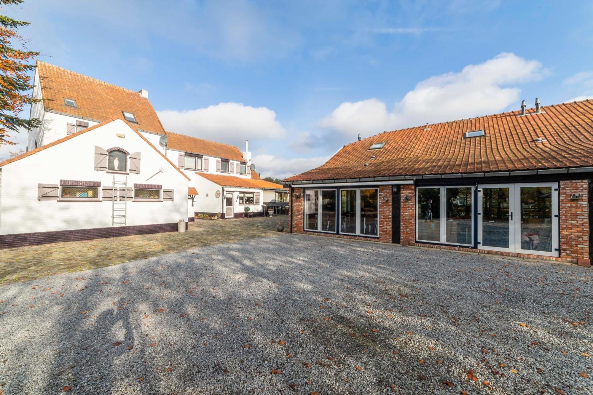 B&B De Kroonhoeve Beringen Buitenkant foto